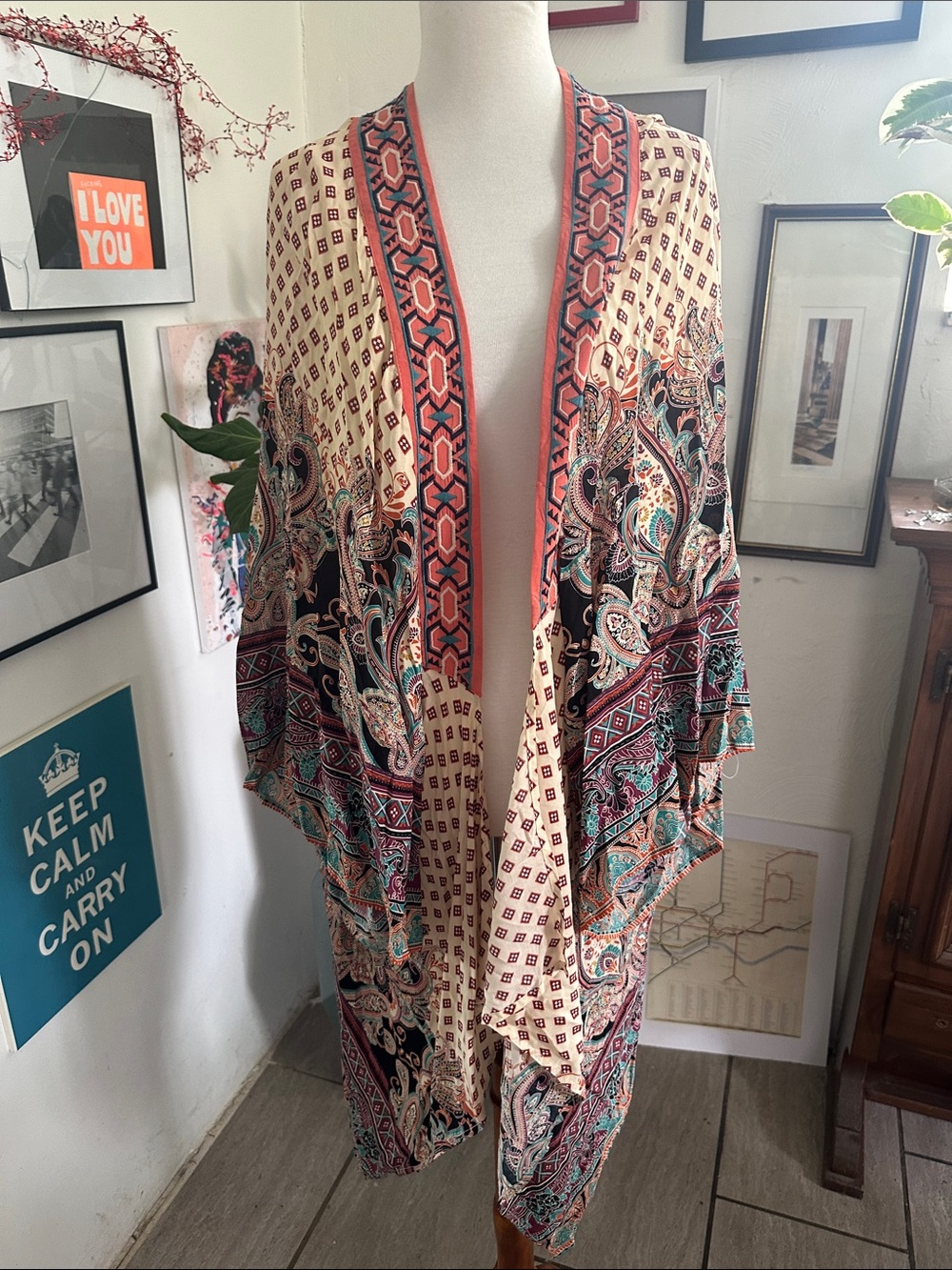 Flying Tomato Cream Paisley Print Open Kimono with Coral Trim S/M
